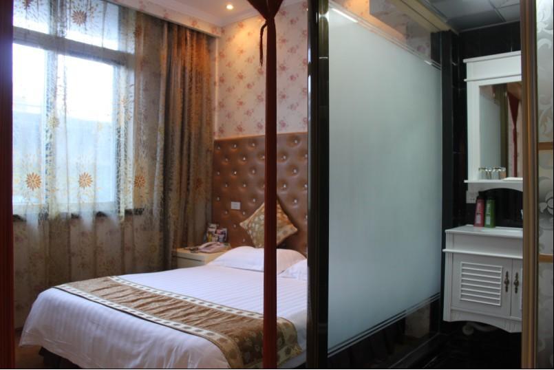 Yinfeng Hotel Дали Номер фото